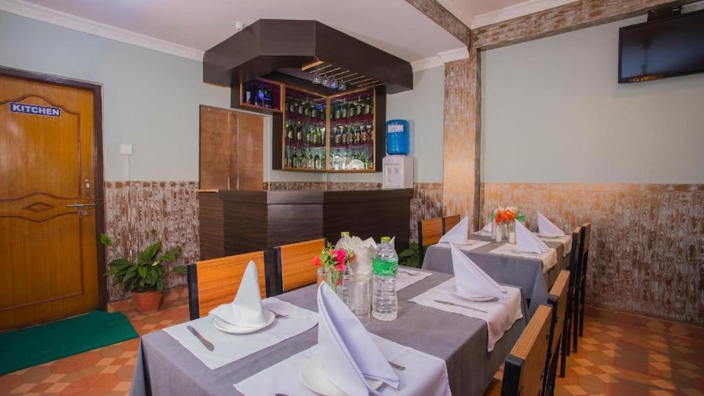 Dream Inn Pokhara Exterior photo